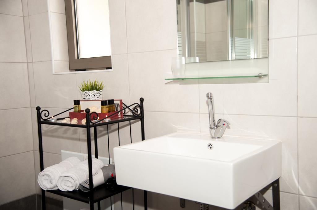 Efrilias Studios & Apartments Kíssamos Esterno foto